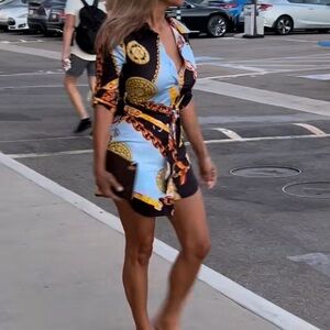 ISO- do not buy - in M or L